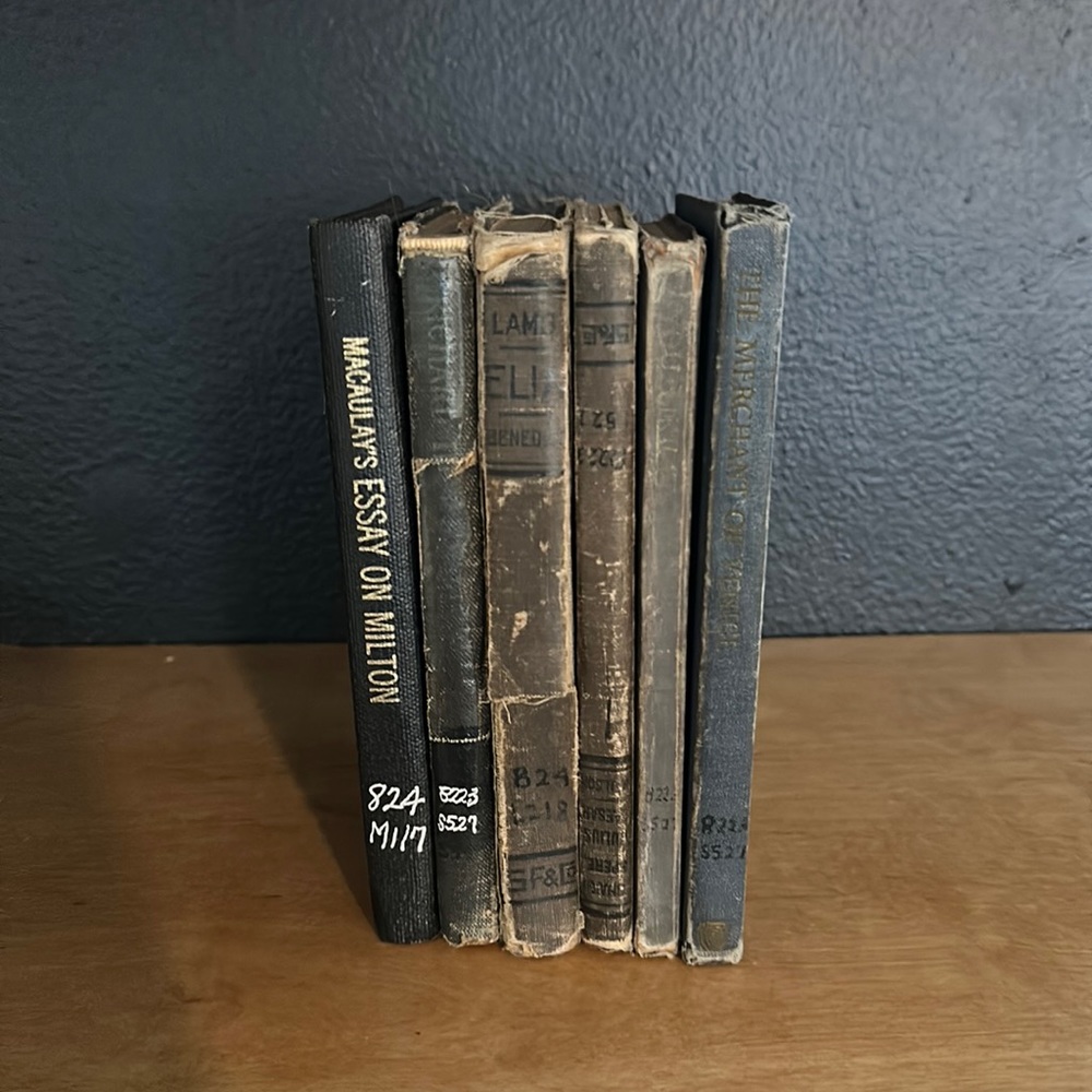 📚Six Shakespeare and Other Classic Vintage / Antique Books for Decor / Weddings